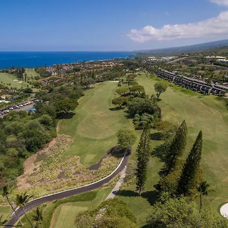 Country Club Villas 327